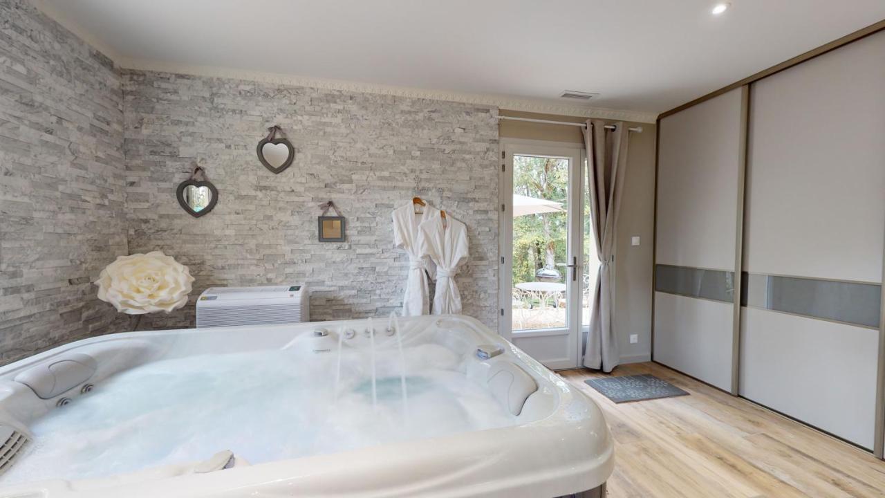 Gite Spa & Nature Saint-Chamassy Luaran gambar
